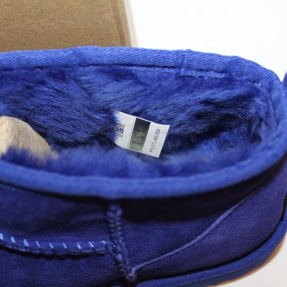 NIB UGG WOMEN'S SUEDE SHEARLING LINED ULTRA MINI ANKLE BOOTS PURPLE - Picture 4 of 6